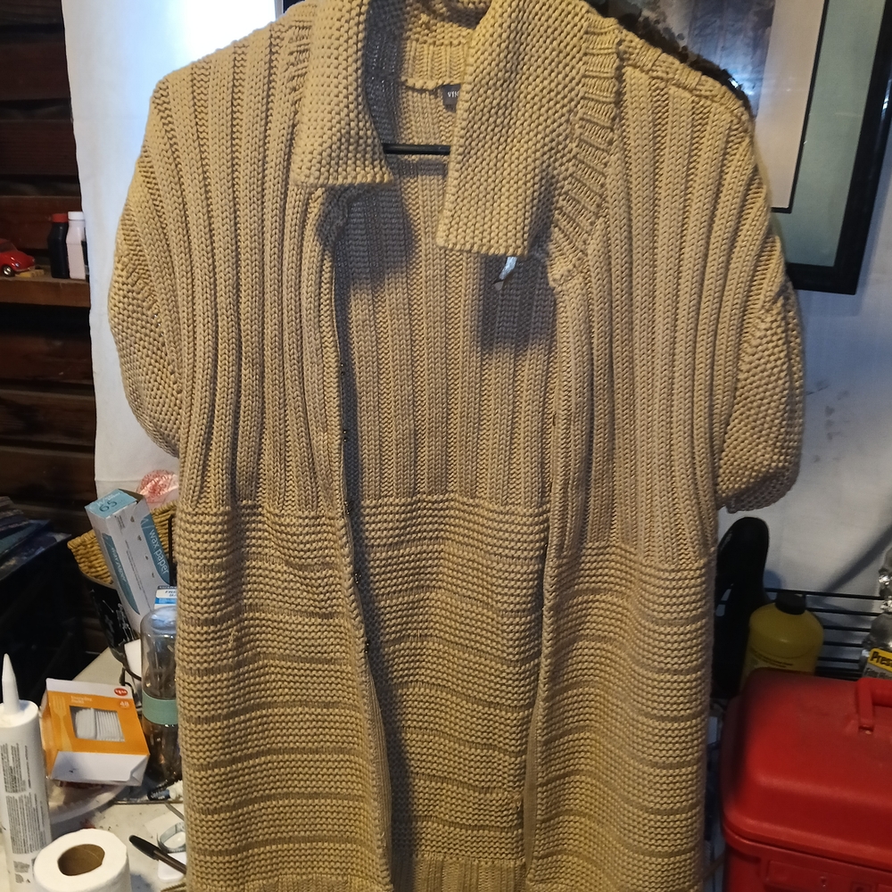 Two by Vince Camuto Tan Cardigan Sweater